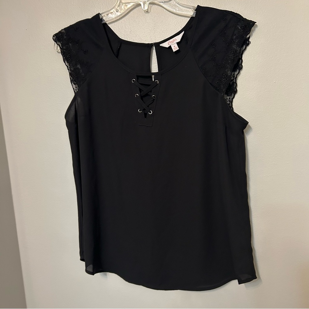 Candies Womens Black Top Size Medium Short Sleeve Lace Detail Y2K EUC Goth‎